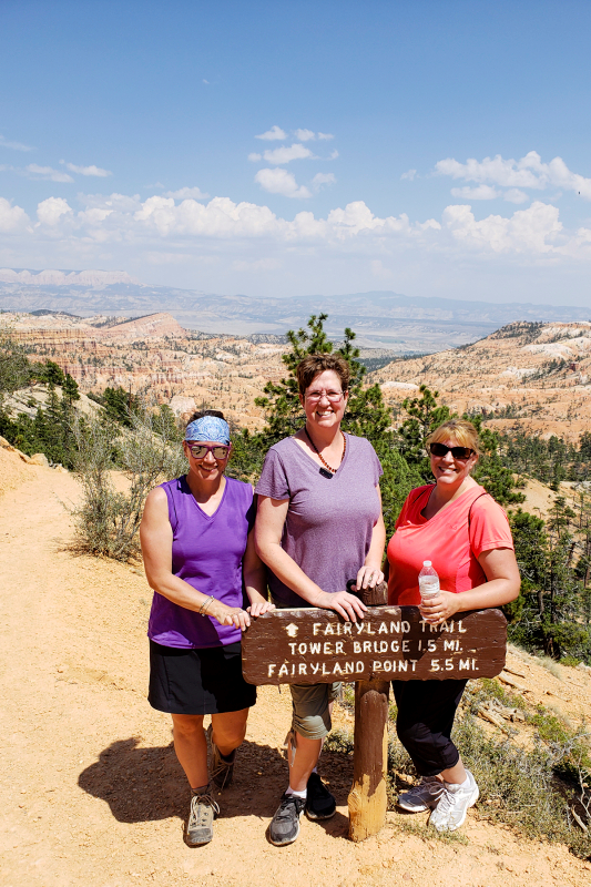 20180803_150400 amy wendy jamie bryce canyon 4x6 20180803_150400 amy wendy jamie bryce canyon 4x6